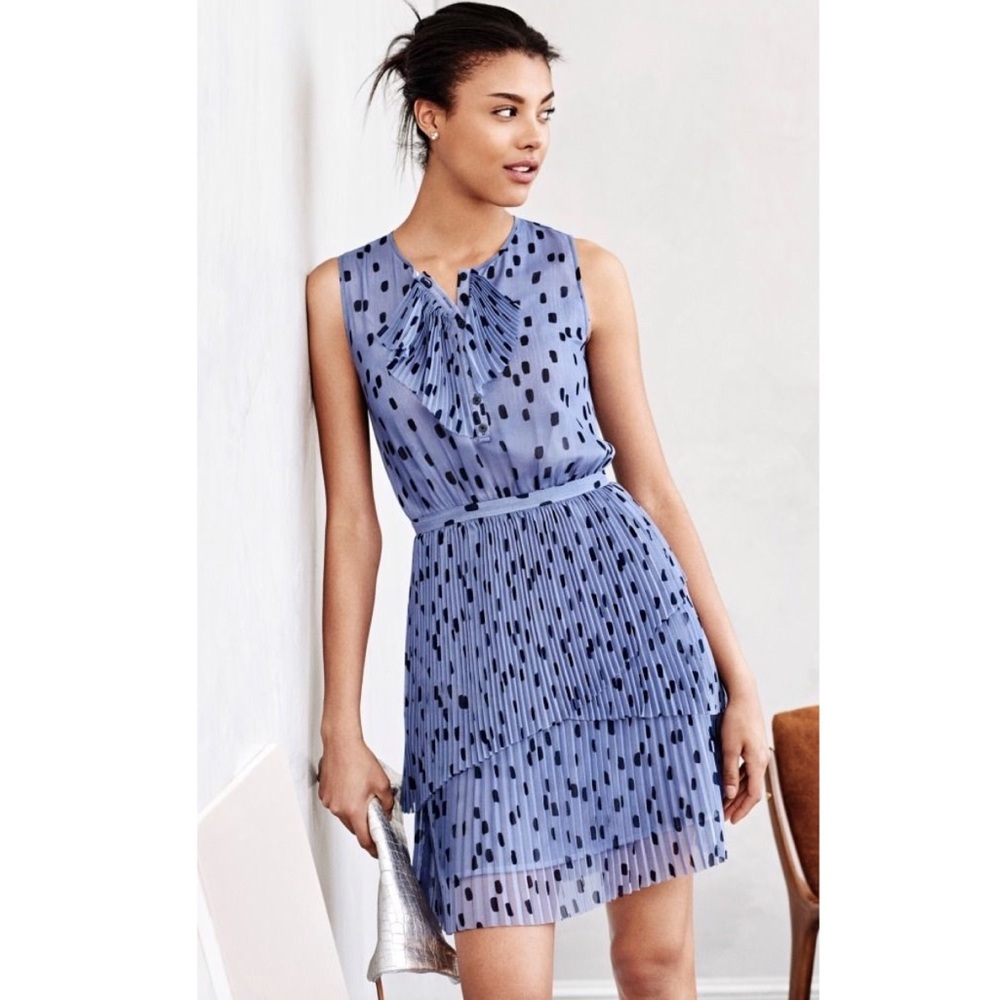 Banana Republic Pleated Lace Dress
